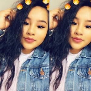 Meet your Posher, Reyna maría